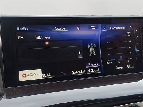 Used 2018 Lexus LX 570 4WD image 20