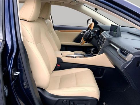 Used 2021 Lexus RX 350L FWD w/ Premium Package image 9