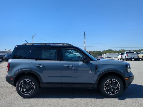 New 2025 Ford Bronco Sport Outer Banks w/ Outer Banks Tech Package+ image 2