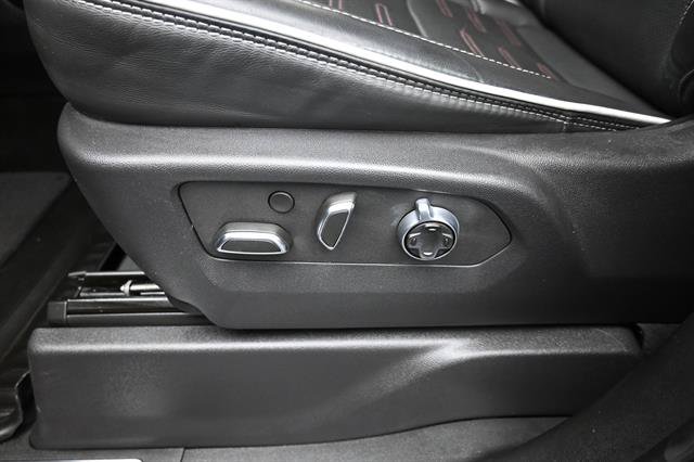 Used 2024 GMC Sierra 2500 AT4X AWD/4WD image 9