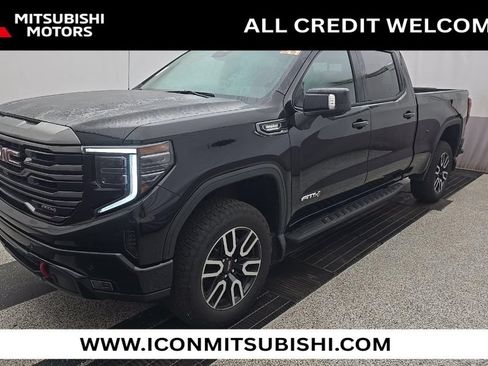 Used 2024 GMC Sierra 1500 AT4 w/ Technology Package AWD/4WD image 1