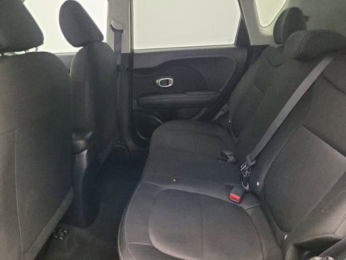 Used 2016 Kia Soul w/ Convenience Package image 18