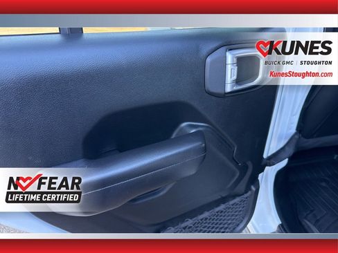 Used 2020 Jeep Wrangler Unlimited Sport image 40
