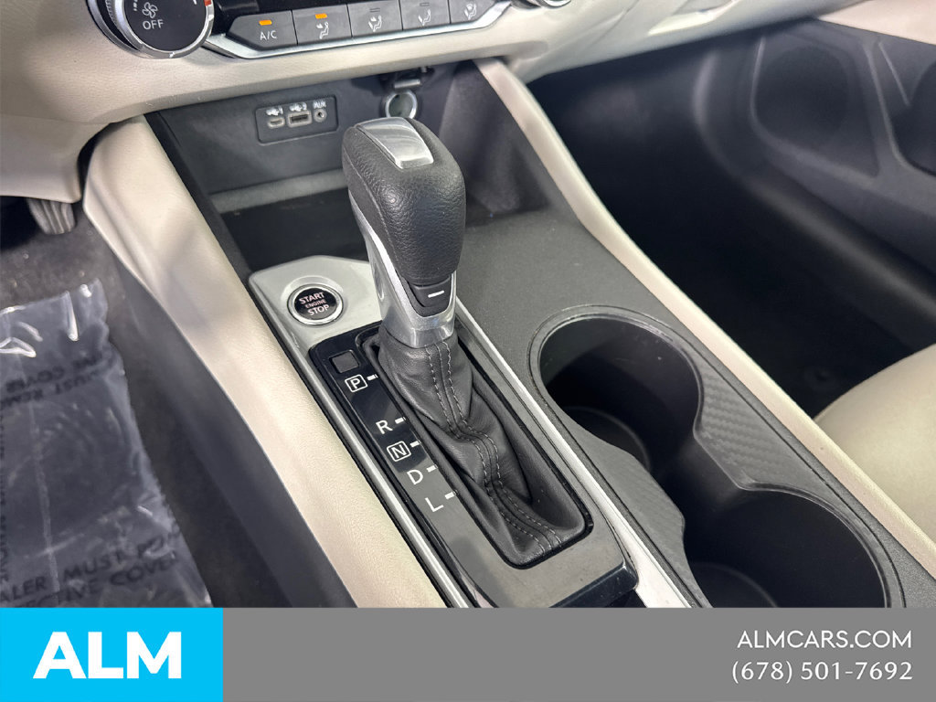 Used 2025 Nissan Altima 2.5 SV FWD image 33