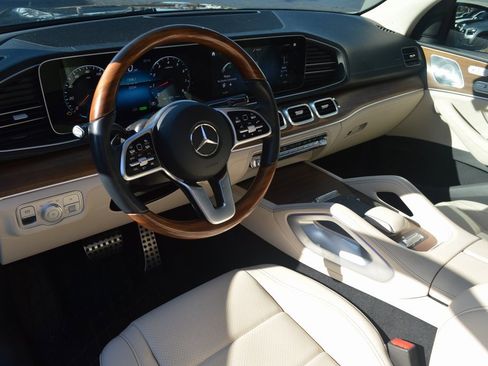 Used 2023 Mercedes-Benz GLS 450 GLS 450 image 5