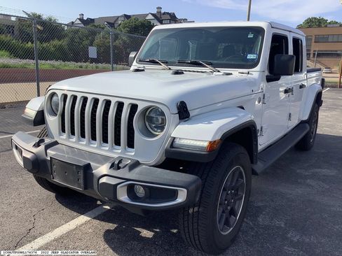 Used 2022 Jeep Gladiator Overland w/ LED Lighting Group AWD/4WD image 4
