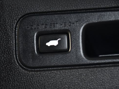 Used 2025 Honda Pilot EX-L image 52