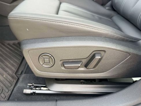 Used 2025 Audi A3 2.0T Premium w/ Black Optic Package image 19