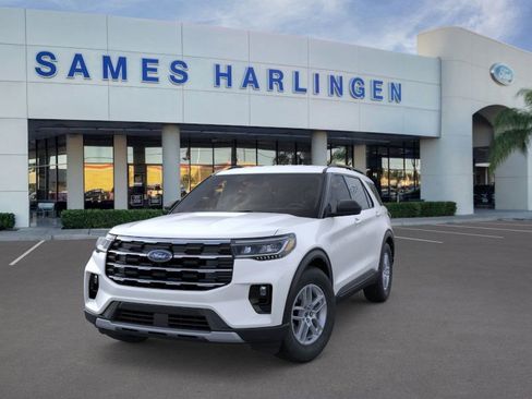 New 2026 Ford Explorer Active w/ Active Comfort Package image 2