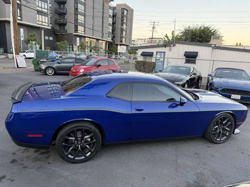 Used 2022 Dodge Challenger GT w/ Blacktop Package RWD image 12