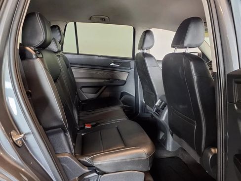 Used 2021 Volkswagen Atlas SE AWD/4WD image 9