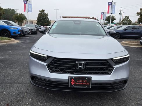 New 2025 Honda Accord SE image 2