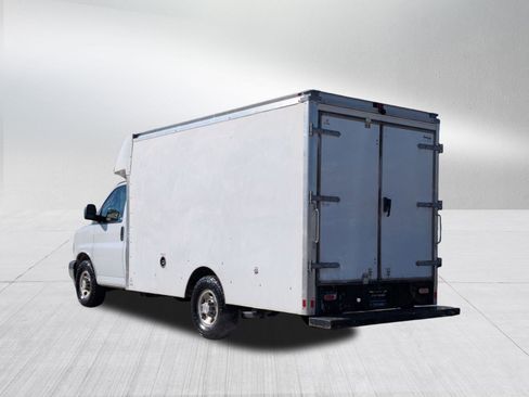 Used 2019 Chevrolet Express 3500 Work Van w/ Power Convenience Package image 3