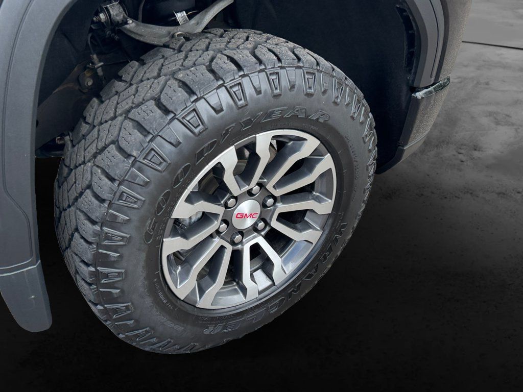 Used 2023 GMC Sierra 1500 AT4 w/ AT4 Premium Package AWD/4WD image 13
