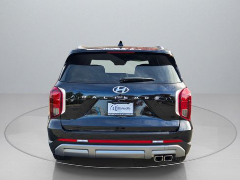Certified 2024 Hyundai Palisade Limited image 7