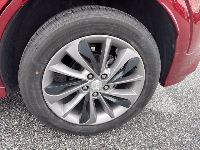 Used 2023 Buick Encore GX Select w/ Sport Touring Package FWD image 15