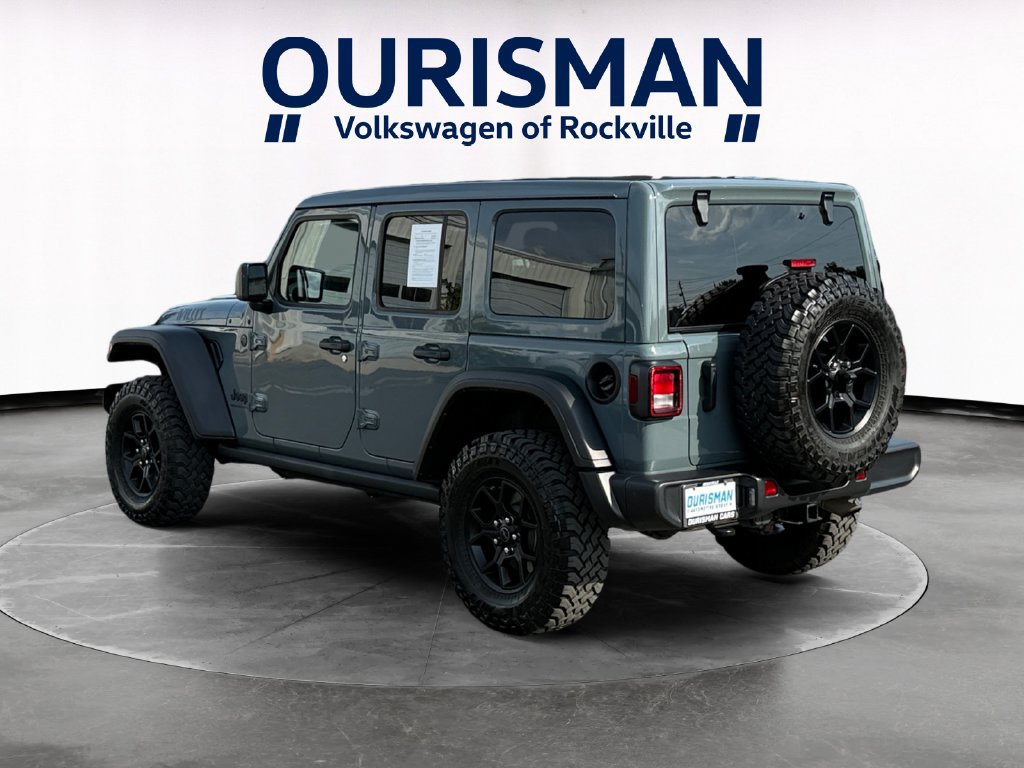 Used 2025 Jeep Wrangler Unlimited Sport AWD/4WD image 4
