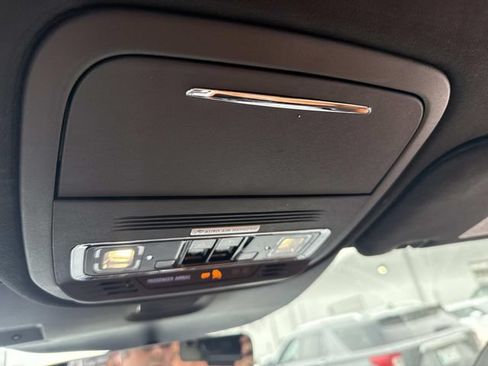 Used 2025 Lincoln Aviator Black Label w/ Jet Appearance Package AWD/4WD image 30