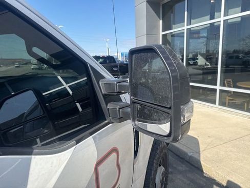 Used 2019 Ford F350 XLT image 15