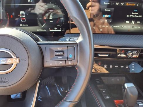 Certified 2025 Nissan Kicks SR image 12