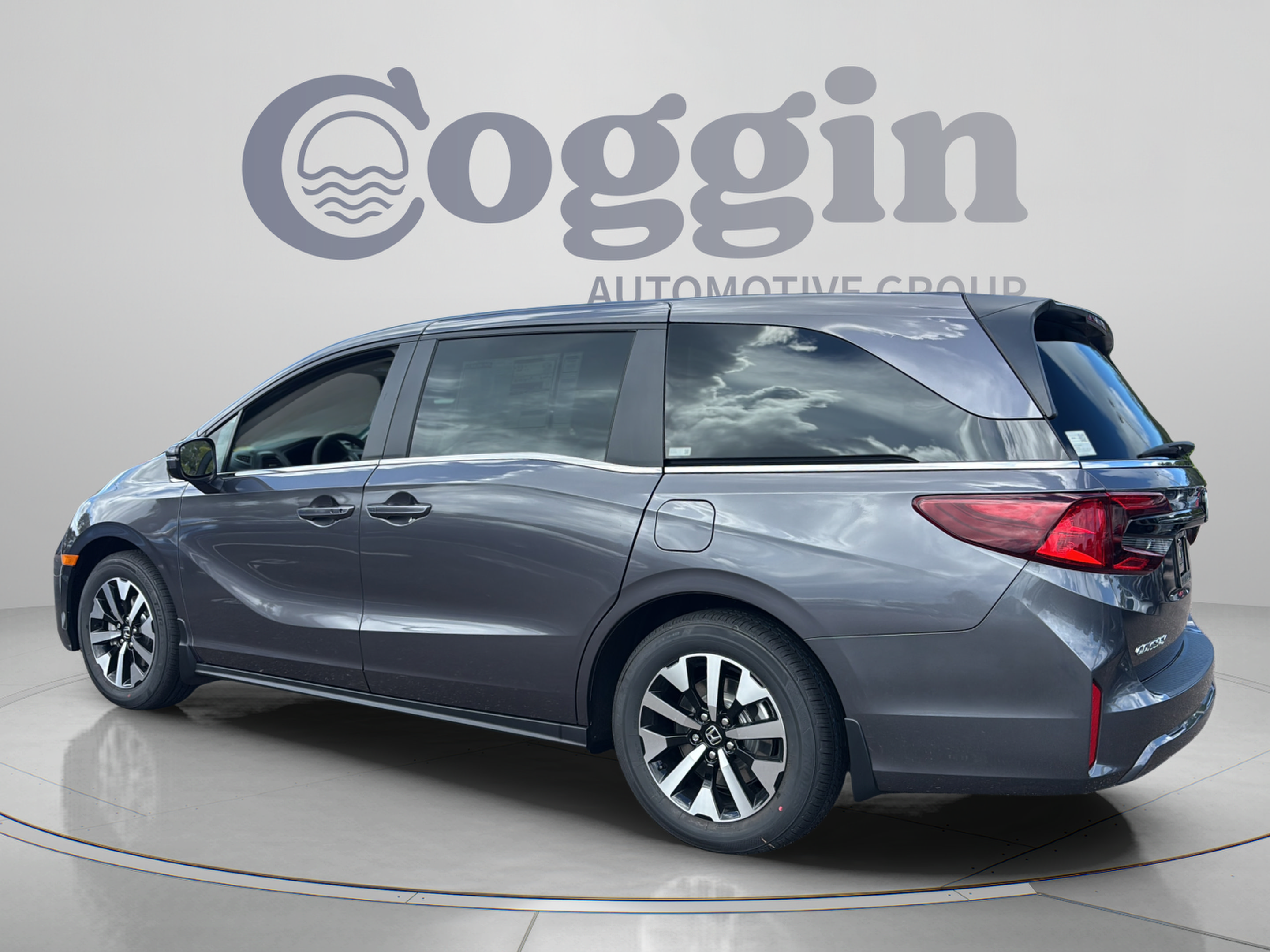 New 2027 Honda Odyssey EX-L image 3