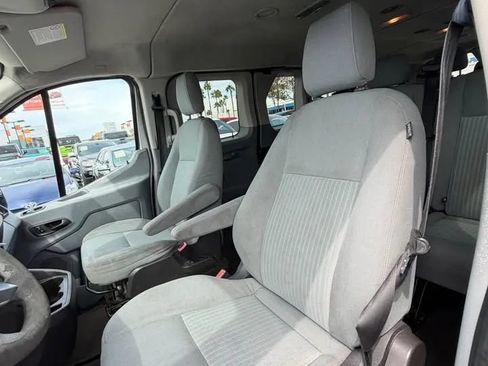 Used 2015 Ford Transit 350 XLT RWD image 7