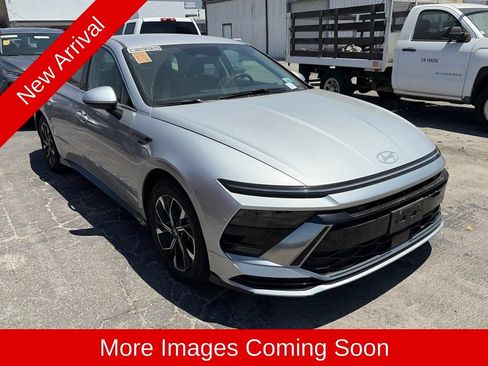Used 2024 Hyundai Sonata SEL FWD image 1