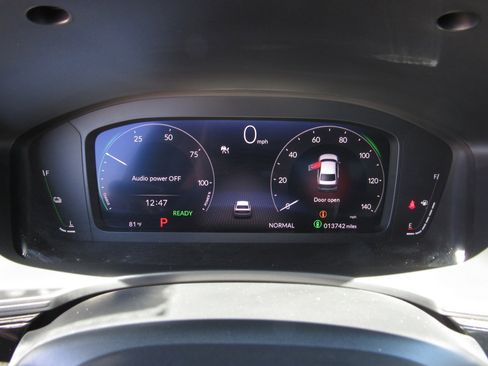 Certified 2025 Honda Civic Sport Touring image 26