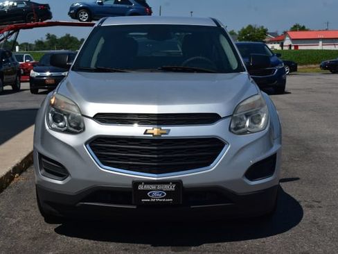 Used 2017 Chevrolet Equinox LS FWD image 11