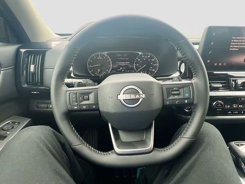 New 2026 Nissan Pathfinder SV image 13