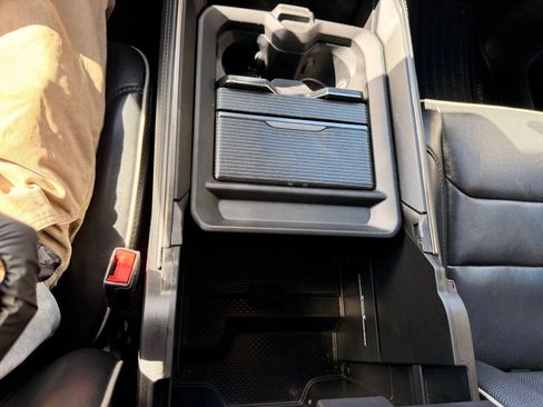 Used 2019 RAM 1500 Limited AWD/4WD image 19