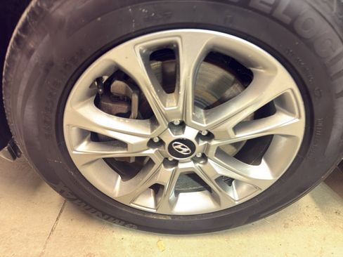 Used 2021 Hyundai Palisade SE w/ Winter Package image 34