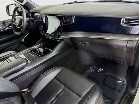 Used 2022 Jeep Wagoneer Series II image 34
