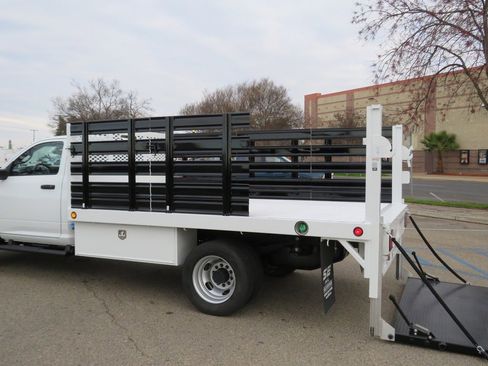New 2023 RAM 4500 Tradesman image 29