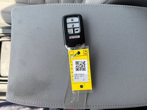Used 2018 Honda CR-V EX image 34