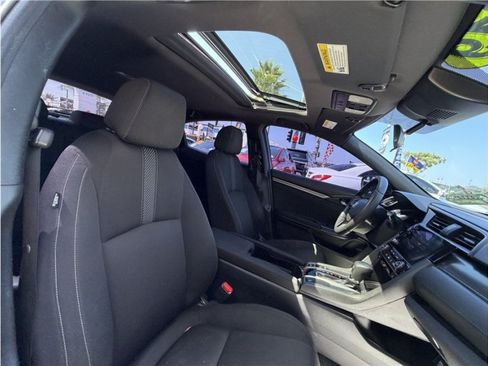 Used 2019 Honda Civic EX image 33