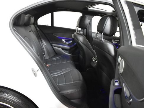 Used 2020 Mercedes-Benz C 300 4MATIC Sedan image 30