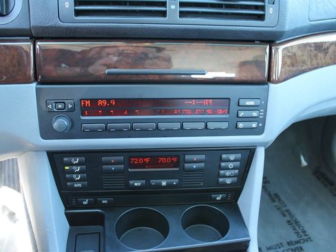 Used 2000 BMW 540i Sedan image 21