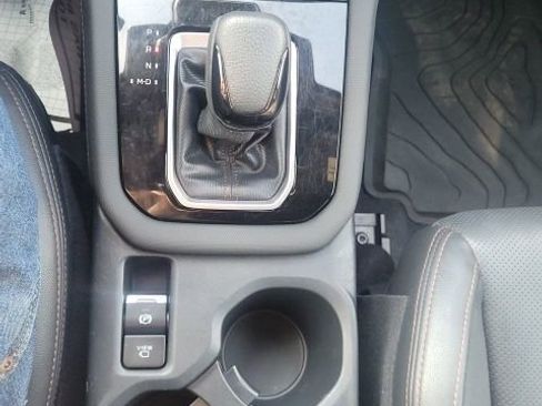 Used 2025 Subaru Forester Touring AWD/4WD image 22