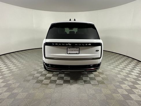 Certified 2023 Land Rover Range Rover SE image 8