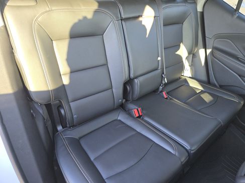 Used 2019 GMC Terrain SLT w/ Preferred Package image 21