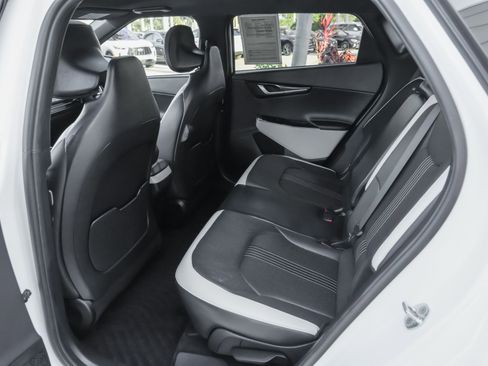 Used 2023 Kia EV6 GT-Line image 33
