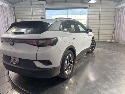 Used 2022 Volkswagen ID.4 Pro S image 4