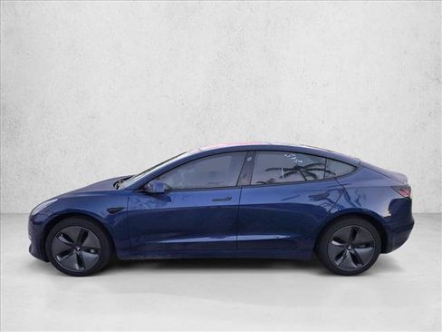Used 2018 Tesla Model 3 Mid Range RWD image 8