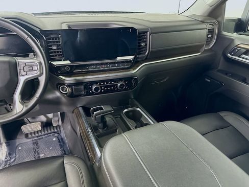 Used 2023 Chevrolet Silverado 1500 RST w/ Convenience Package II image 19