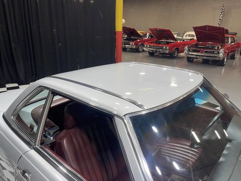 Used 1988 Mercedes-Benz 560 SL image 91