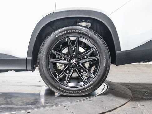 Certified 2025 Toyota Grand Highlander AWD Hybrid image 11