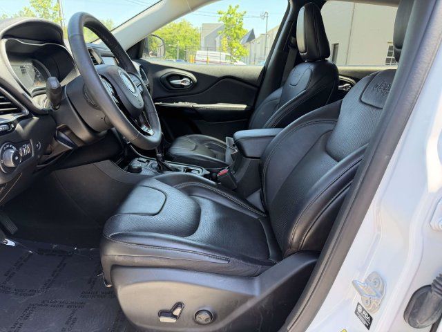 Used 2023 Jeep Cherokee Altitude Lux w/ Lux Elite Package AWD/4WD image 16
