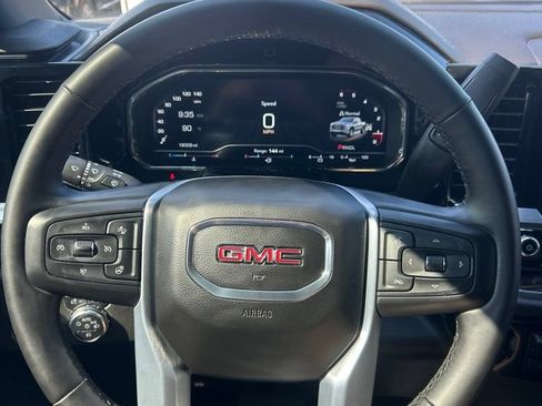 Used 2023 GMC Sierra 1500 Elevation AWD/4WD image 13
