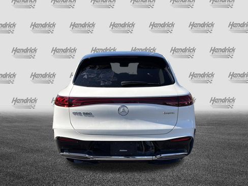 Used 2023 Mercedes-Benz EQS 580 4MATIC SUV image 9